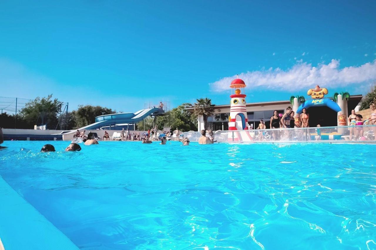 Camping Saint-Georges D'Oleron Bagian luar foto